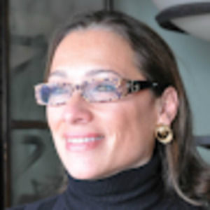 Meet your Posher, Lorie